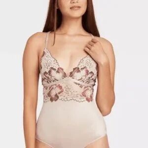 Floral Lace Bodysuit